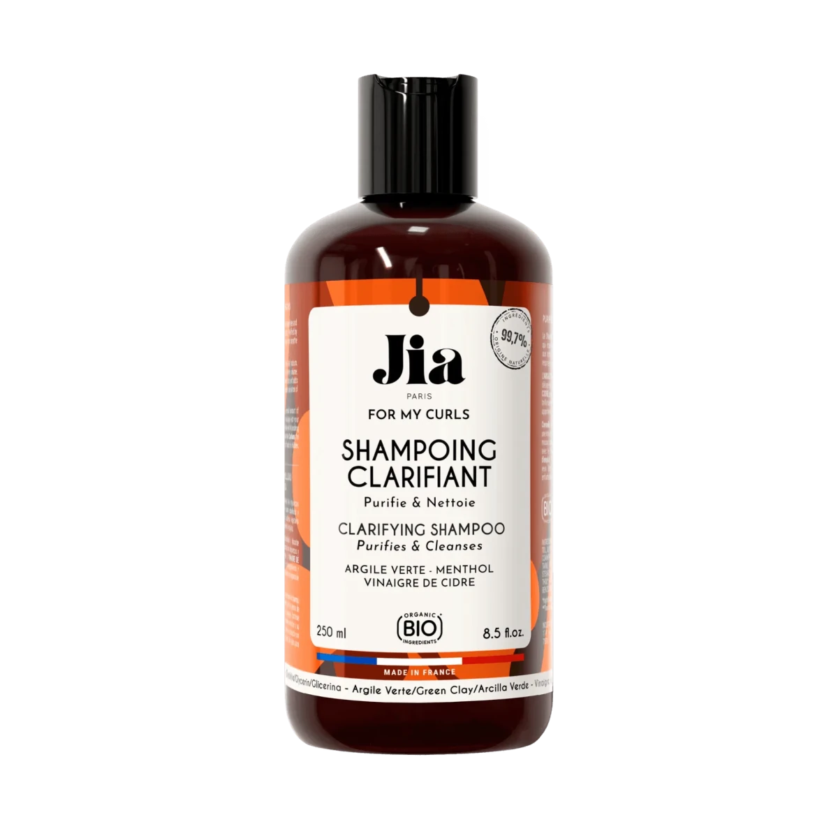 Shampoing clarifiant et cheveux bouclés : quand, comment et lequel choisir - L'art des boucles