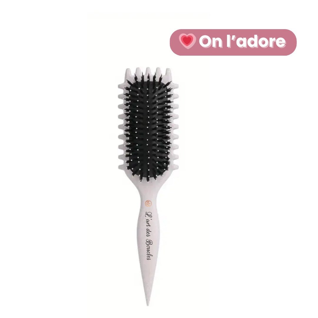 Brosse de définition des boucles – soin cheveux bouclés | L’Art des Boucles Suisse
