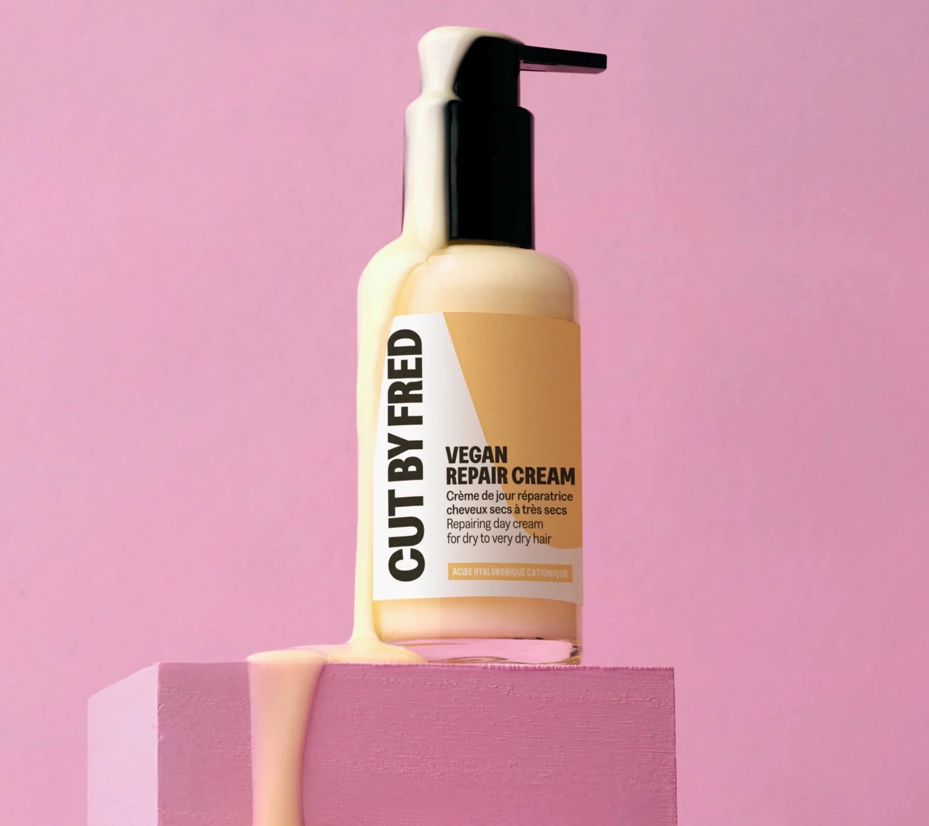 Crème Sans Rinçage Réparatrice Vegan Repair – Cut By Fred – soin capillaire naturel pour cheveux ondulés, bouclés, frisés et crépus | L’Art des Boucles Suisse