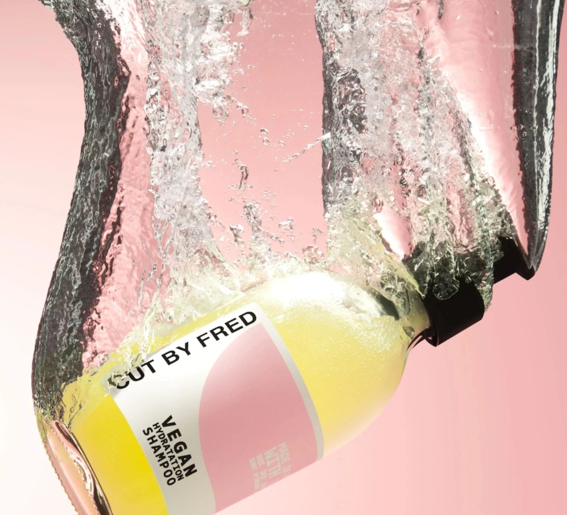 Shampoing Vegan Hydratation Cheveux – Cut By Fred – soin capillaire naturel pour cheveux ondulés, bouclés, frisés et crépus | L’Art des Boucles Suisse
